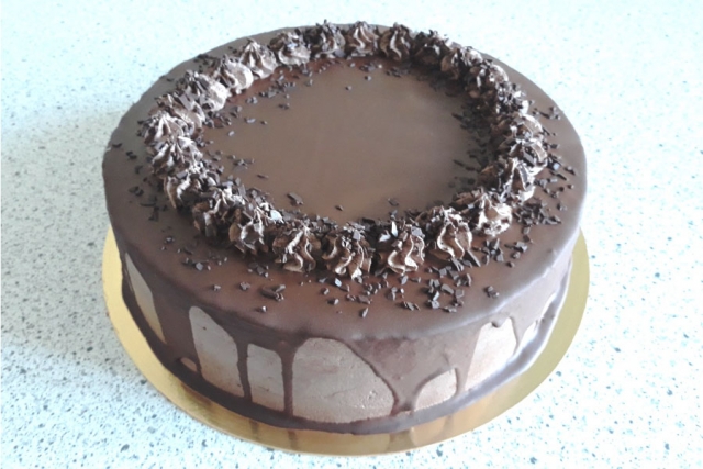 Оформлення торту (декор) простий - класичний | Торт шоколадний 2
