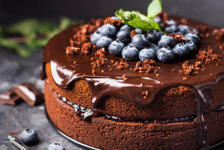 Шоколадний декор торту | Торт на замовлення у Львові